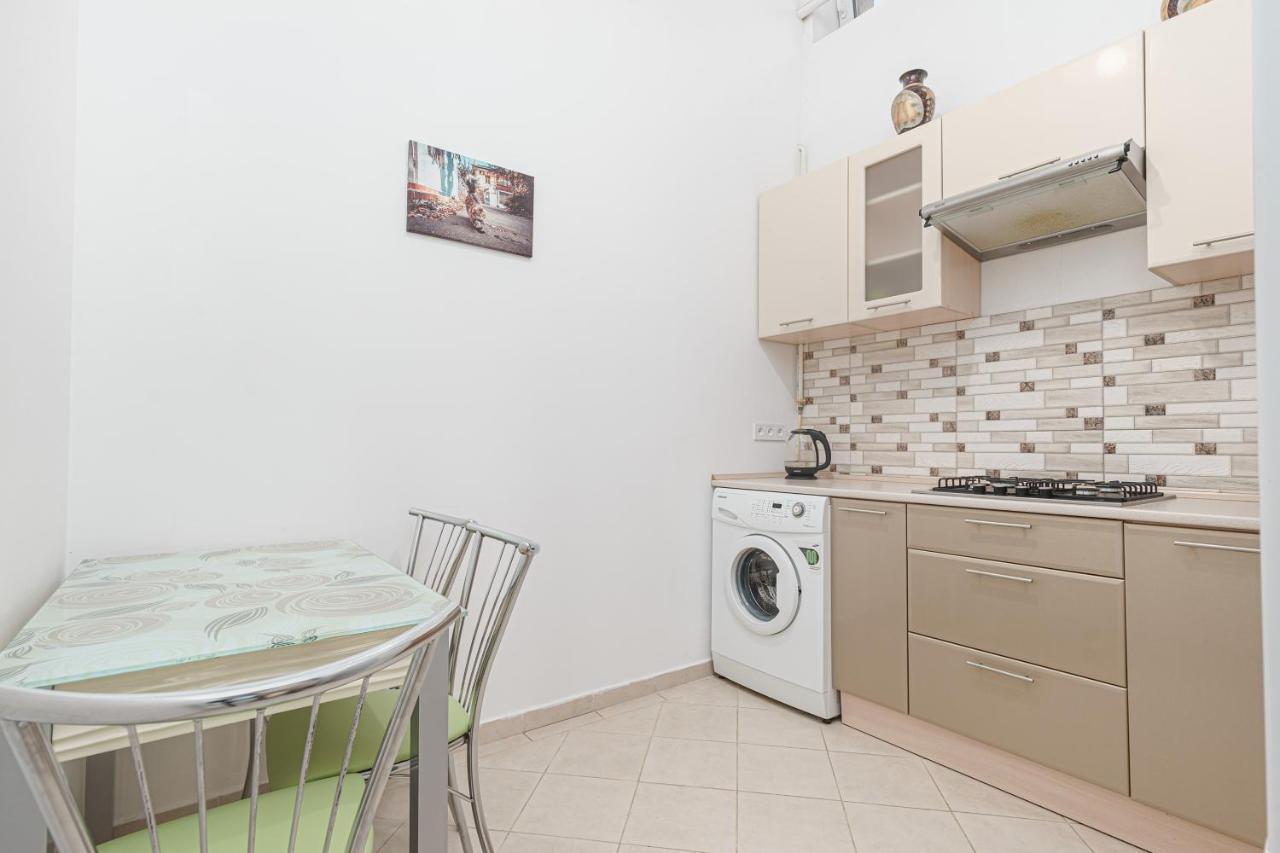 Nice Apartment In The City Center Odessa Exteriör bild
